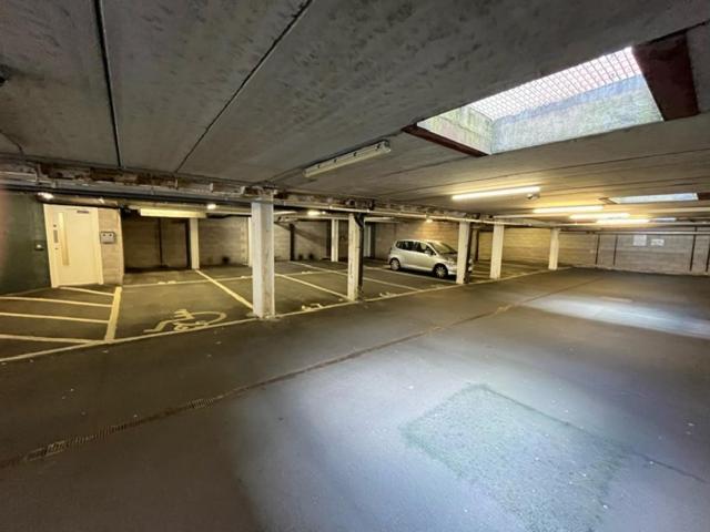 Exquisite City Centre Apartment - Recently Refurbed - 2 Bed 2 Bath - Free Parking - Netflix Amazon Disney Birmingham Exterior photo